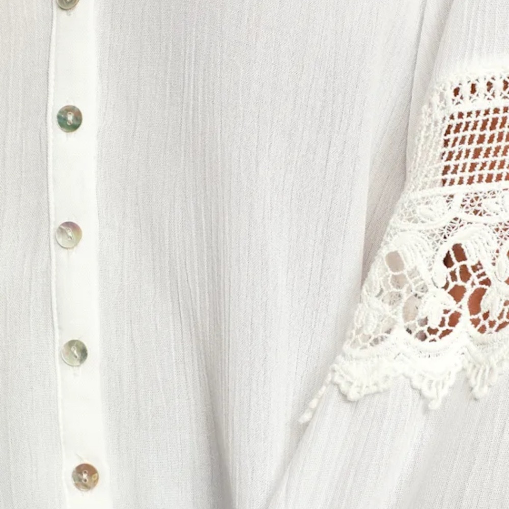 Lulu's Joanie Blouse Crochet Lace White Lace Top Buttoned Drapey Boho Size XL - Picture 7 of 11